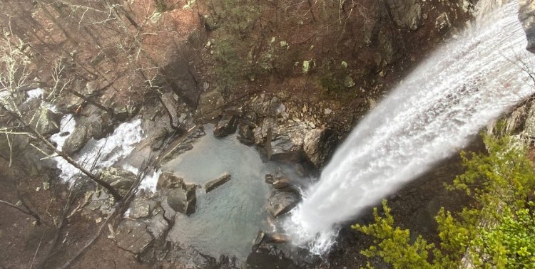 Falling Water Falls dropping into rocky gorge near Chattanooga