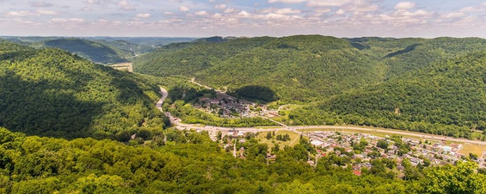 Scenic overlook from Monteagle Mountain with expansive Tennessee landscape